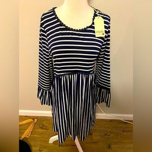 Navy and white dress perfect for summer